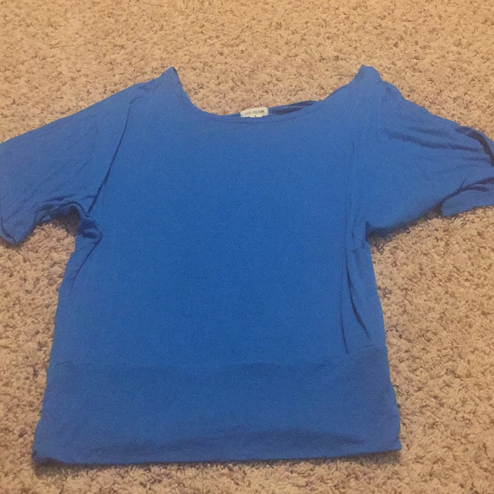 Blue top